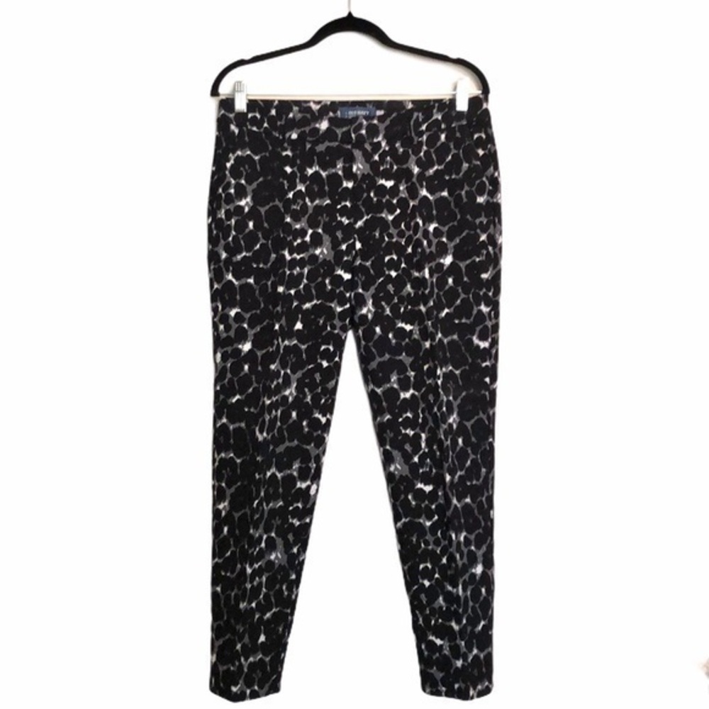 Old Navy Cheetah Harper Mid-rise  Cropped Slacks